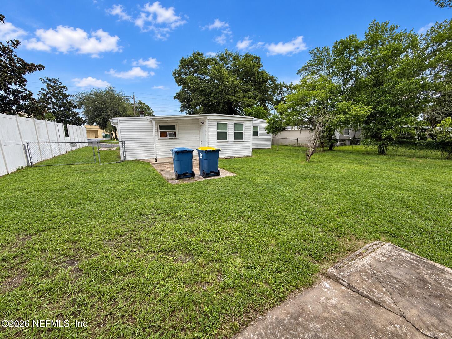 10708 Briarcliff Road East Jacksonville, FL 32218 - Photo 34 of 34 Rear