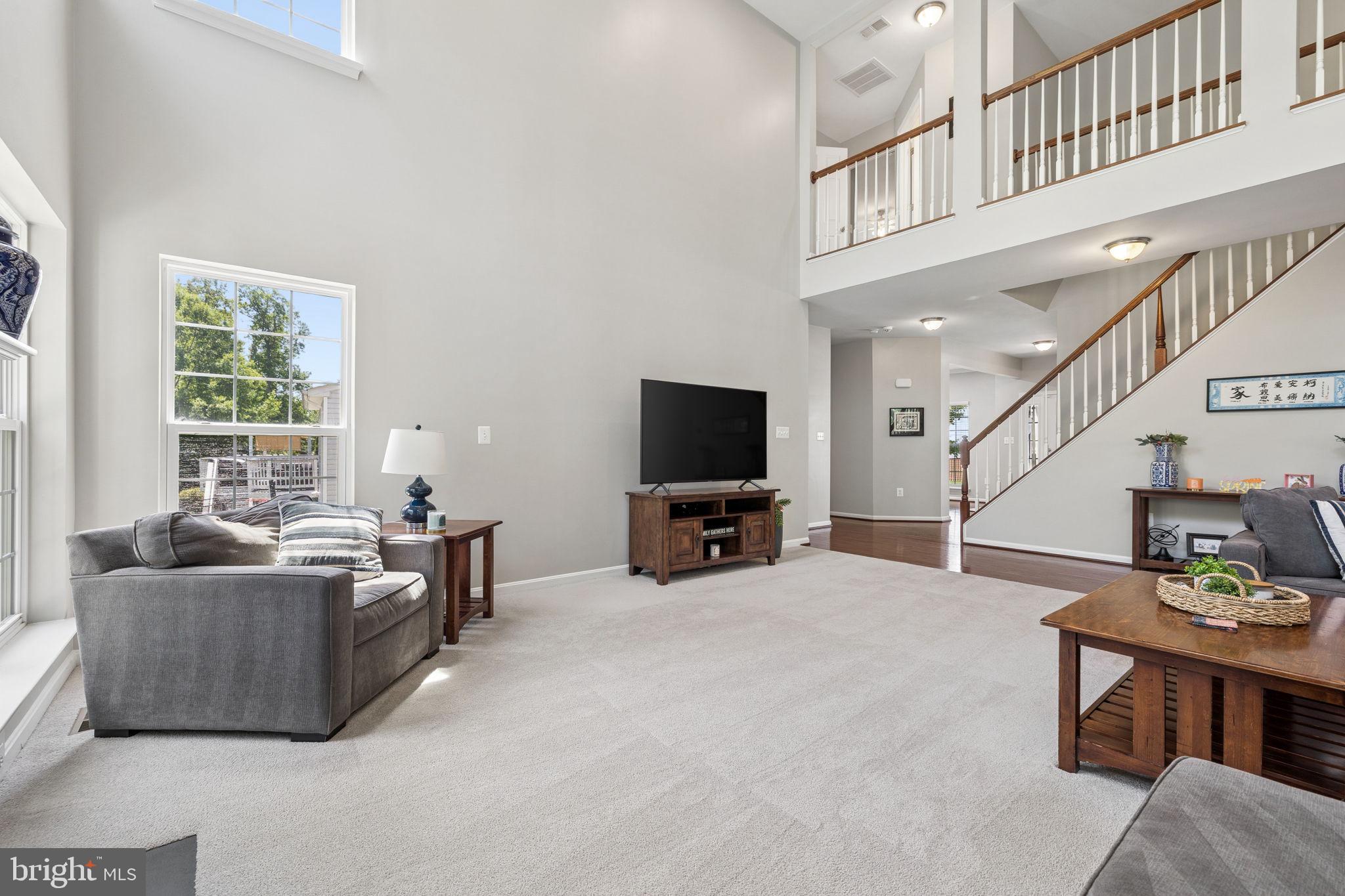 5413 Loggerhead Place Woodbridge, VA 22193 - Photo 9 of 48 Family Room