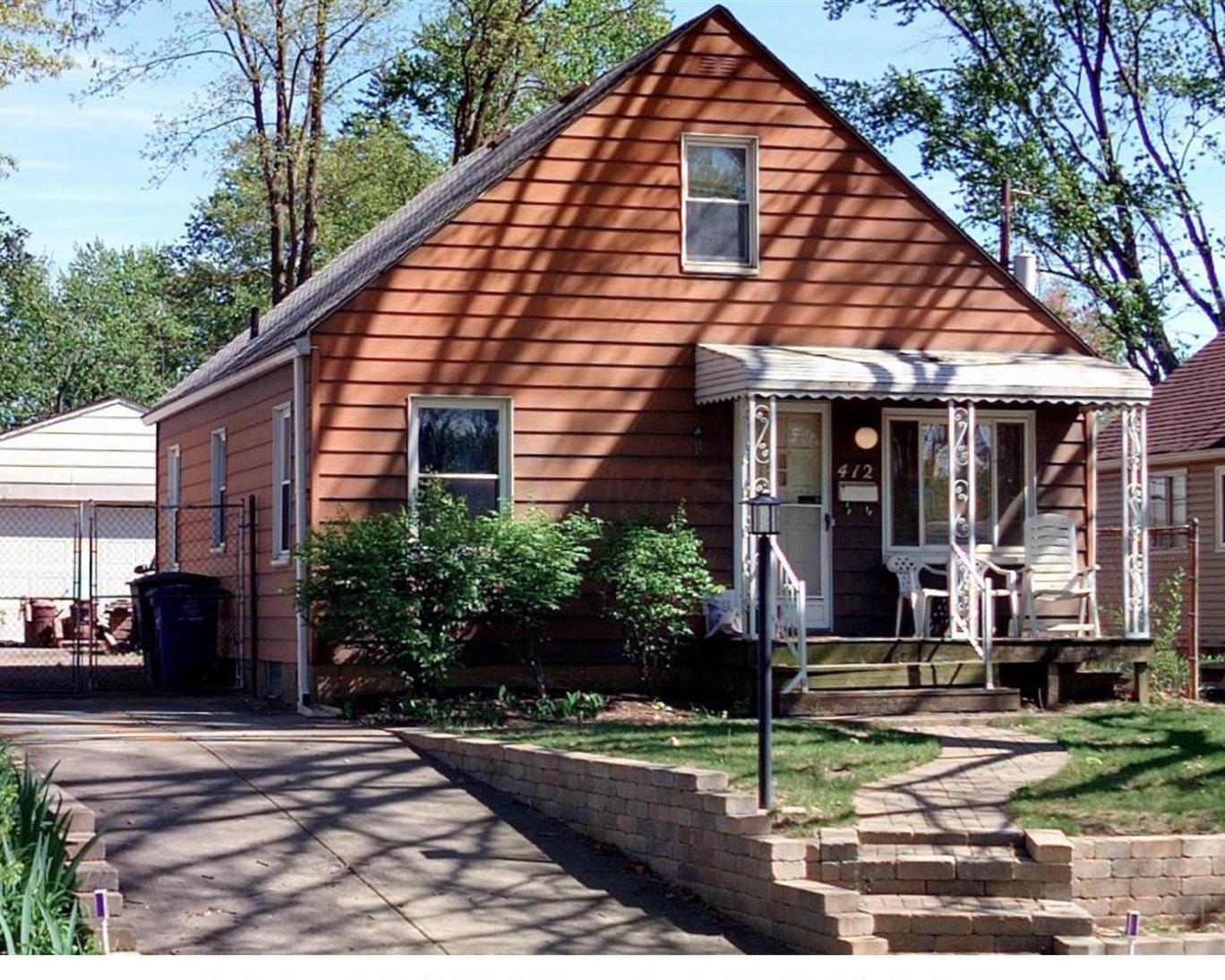 412 Chase Road Columbus, OH 43214 - Photo 1 of 9 Gallery Image 1