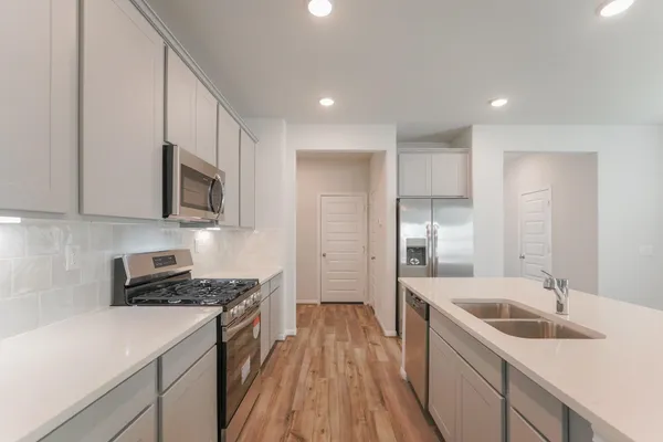 $2,250 | 8498 Sweet Cherry Lane, Magnolia, TX 77354