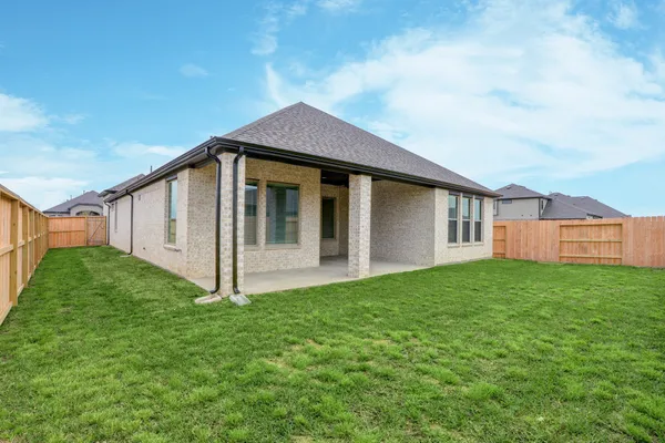 $3,000 | 3003 Lago Costa Drive, Texas City, TX 77568