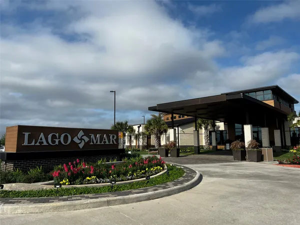 $3,000 | 3003 Lago Costa Drive, Texas City, TX 77568