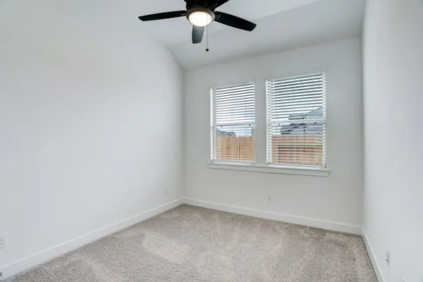 $3,000 | 3003 Lago Costa Drive, Texas City, TX 77568