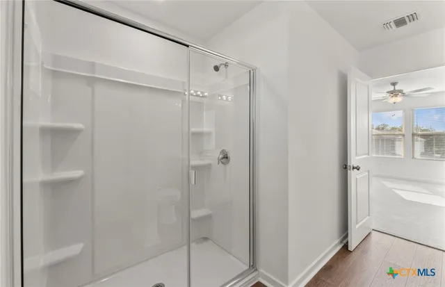 $275,000 | 109 Green Berets Bend, Jarrell, TX 76537