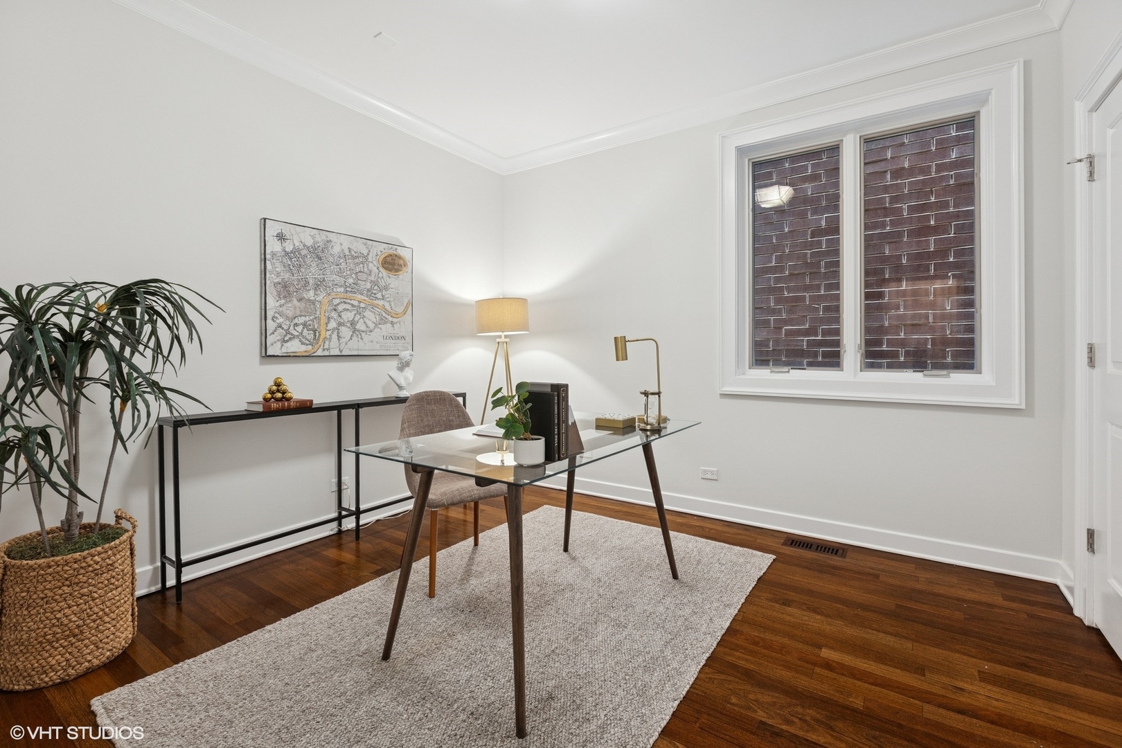 1035 West Monroe Street, Unit 1 Chicago, IL 60607 - Photo 14 of 27 a view of a livingroom with furniture and window