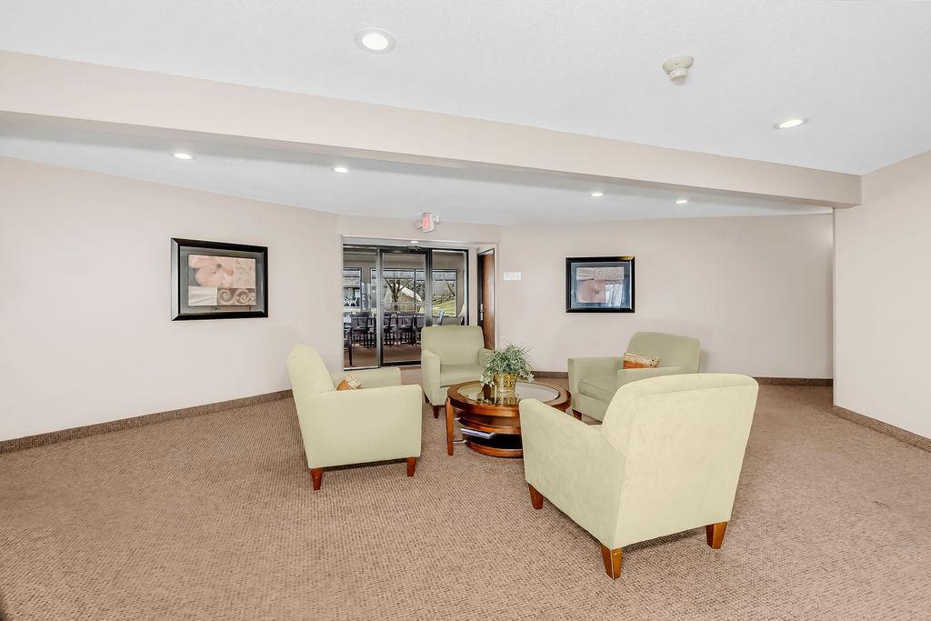 7501 West 101st Street, Unit 320 Bloomington, MN 55438 - Photo 12 of 16