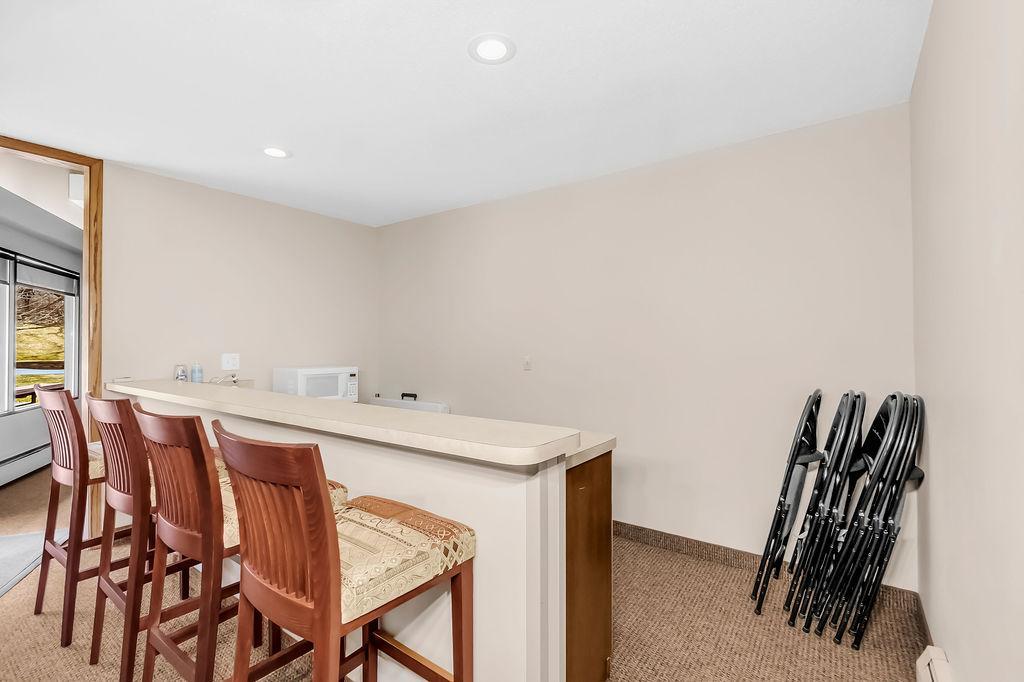 7501 West 101st Street, Unit 320 Bloomington, MN 55438 - Photo 14 of 16