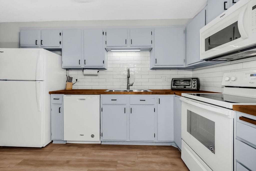 7501 West 101st Street, Unit 320 Bloomington, MN 55438 - Photo 5 of 16