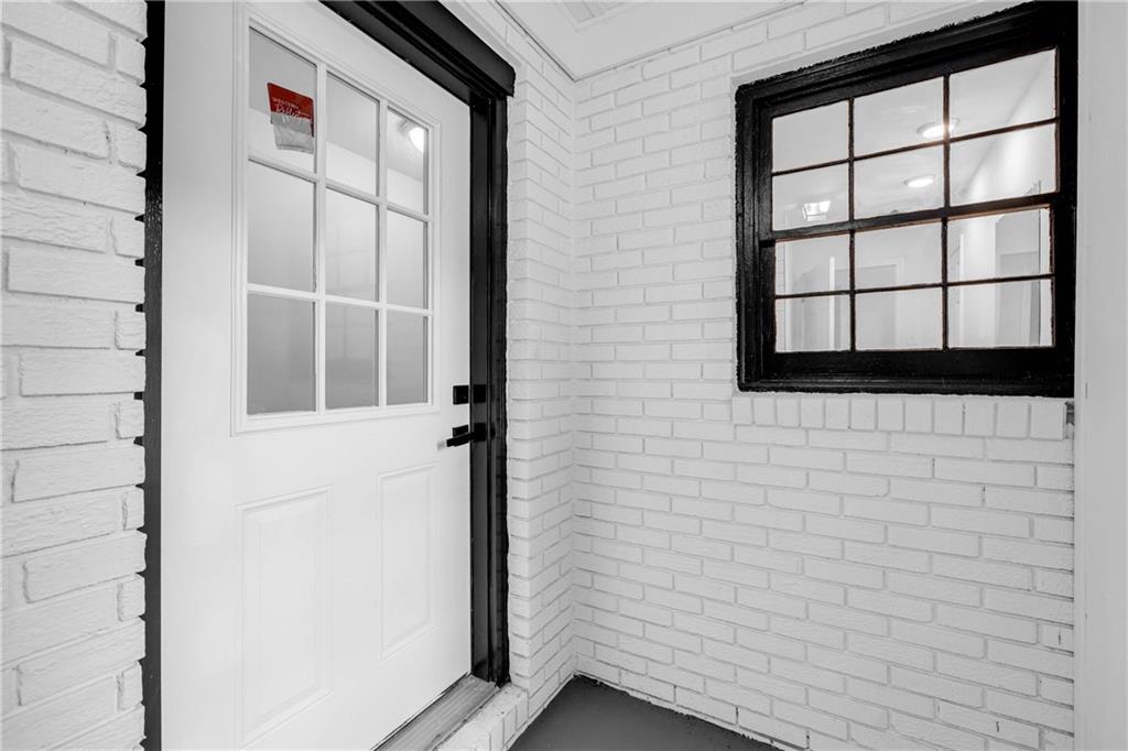 1586 Kings Road Marietta, GA 30062 - Photo 10 of 66