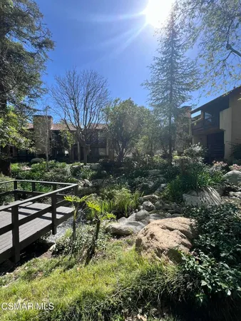$4,995 | 21900 Marylee Street, Unit 292, Woodland Hills, CA 91367