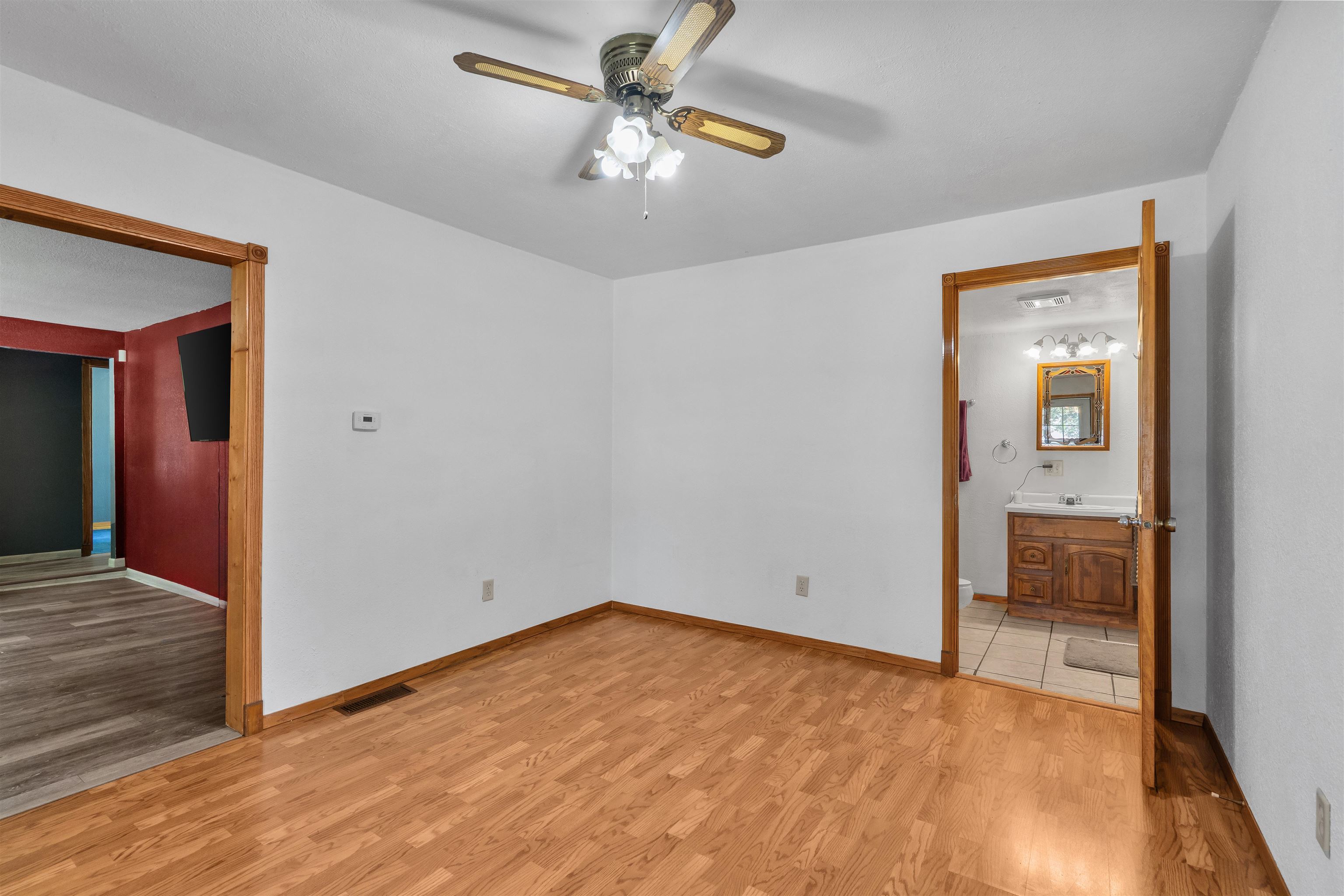 17 North 5th Street Winneconne, WI 54986 - Photo 6 of 22