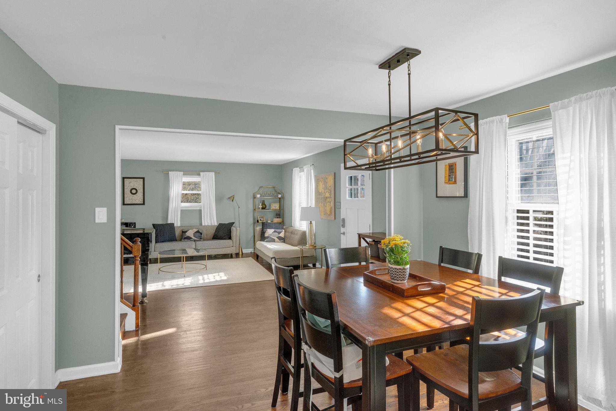 58 Valley View Road Chalfont, PA 18914 - Photo 5 of 35 Open Space Living Room/Dining Rom