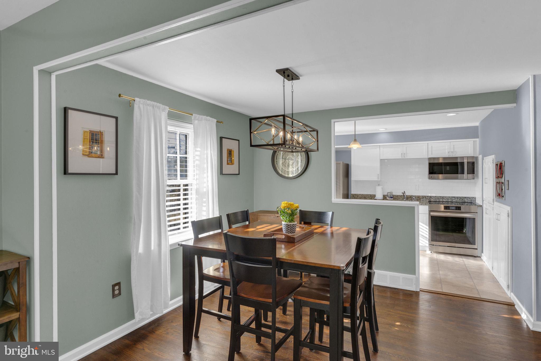 58 Valley View Road Chalfont, PA 18914 - Photo 7 of 35 Dining Room