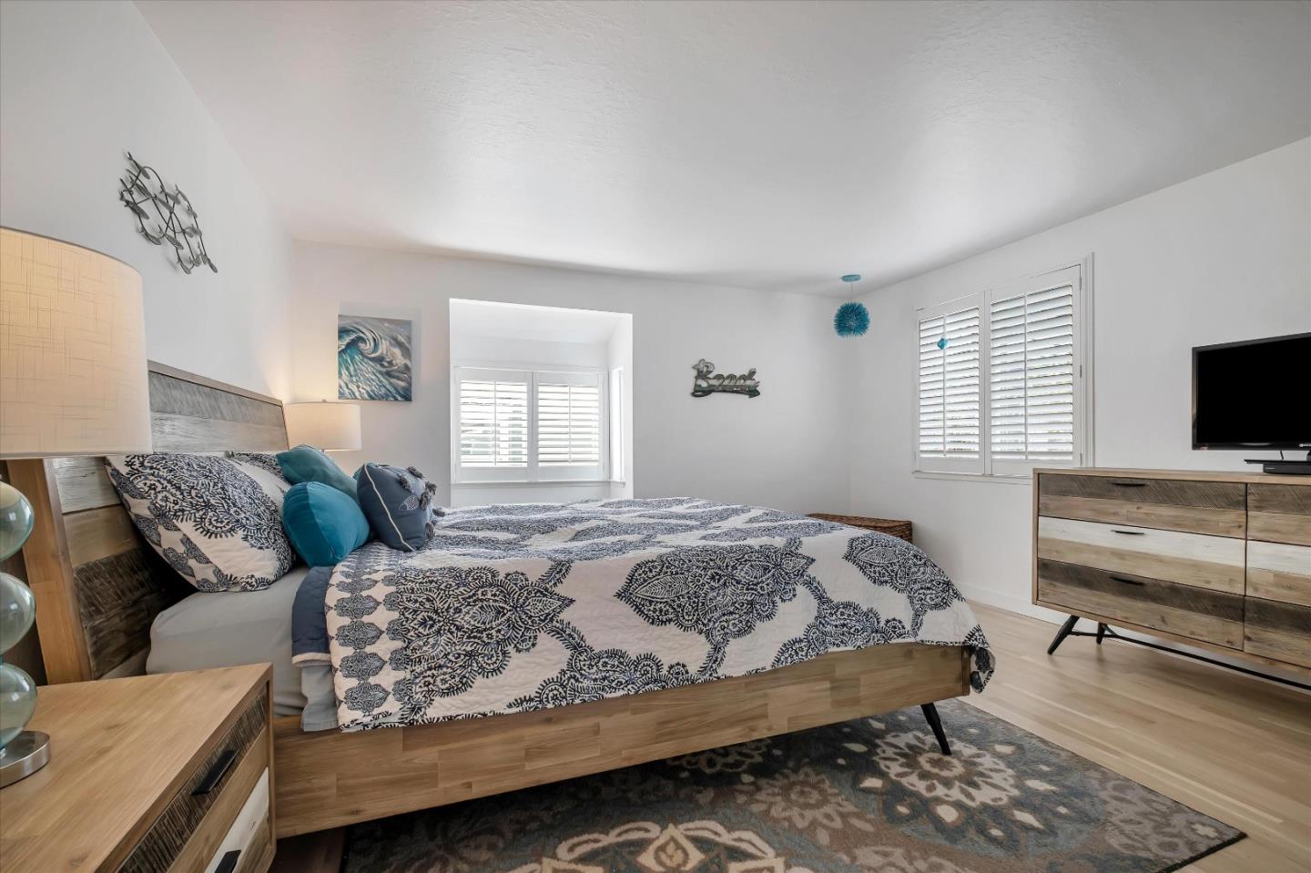 120 Stephen Road Aptos, CA 95003 - Photo 12 of 39 Gallery Image 12
