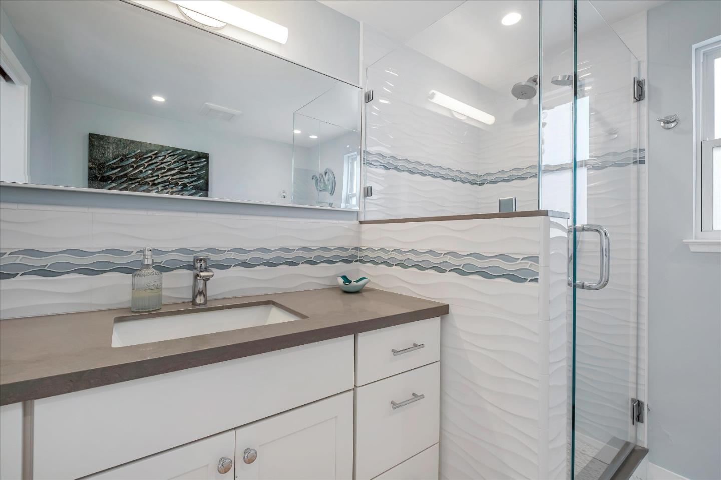 120 Stephen Road Aptos, CA 95003 - Photo 15 of 39 Gallery Image 15