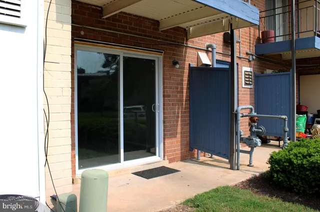 $165,000 | 11402 Cherry Hill Road, Unit 103, Beltsville, MD 20705