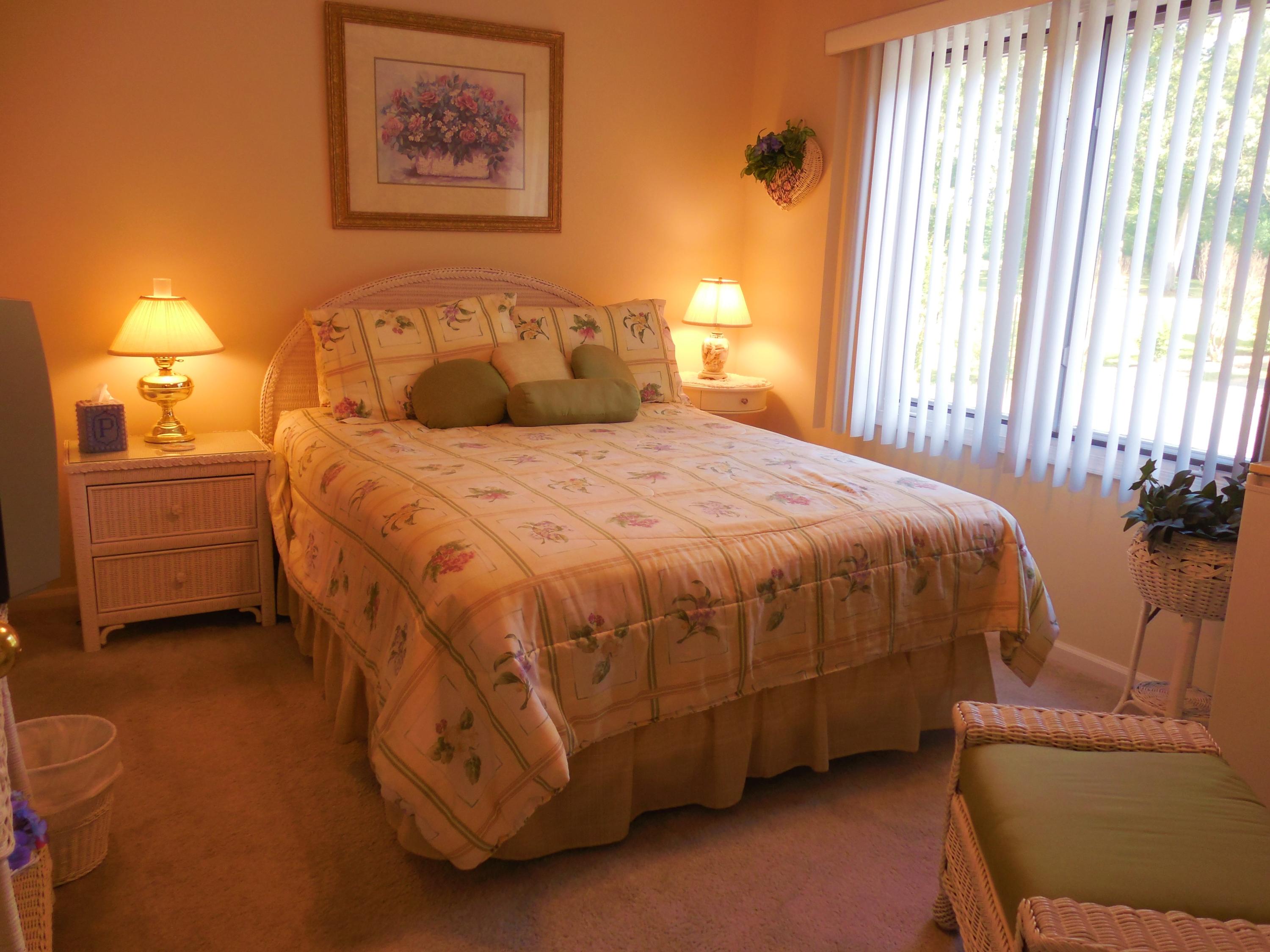 610 Monte Vista Road, Unit 705 Union Hall, VA 24176 - Photo 33 of 74 a bedroom with a bed and a couch