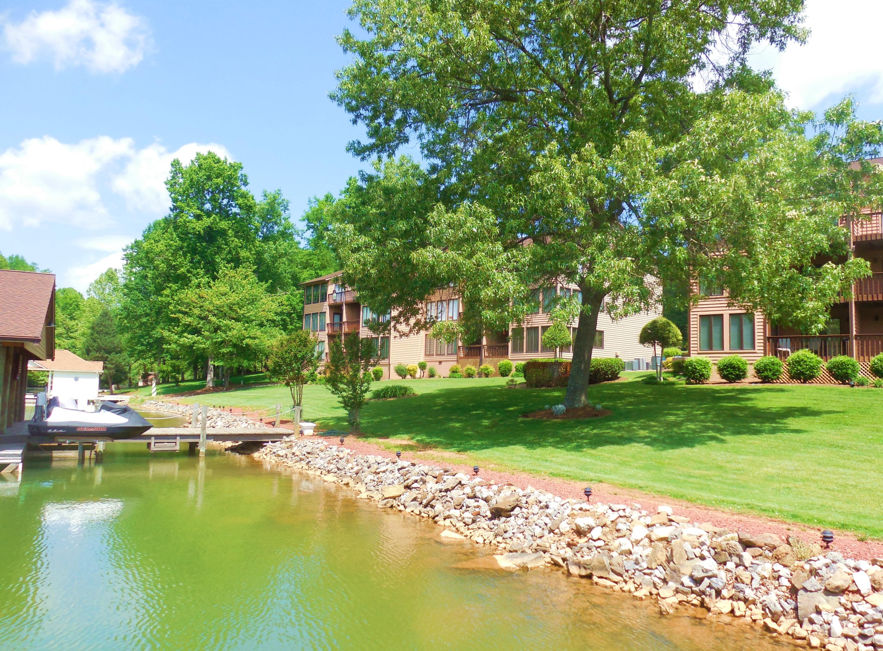 610 Monte Vista Road, Unit 705 Union Hall, VA 24176 - Photo 57 of 74 "A" Slip to Left!