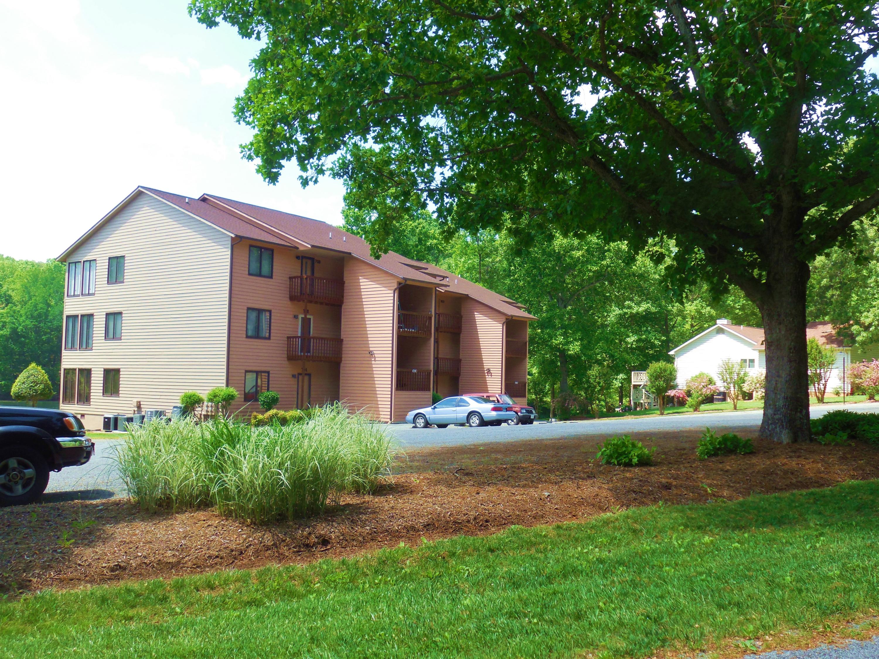 610 Monte Vista Road, Unit 705 Union Hall, VA 24176 - Photo 64 of 74 a front view of a house with garden