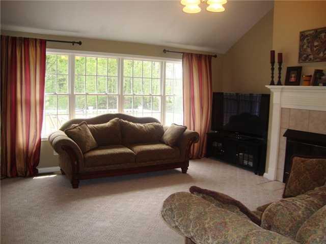 5725 West Hurt Road Monrovia, IN 46157 - Photo 4 of 24 Gallery Image 4