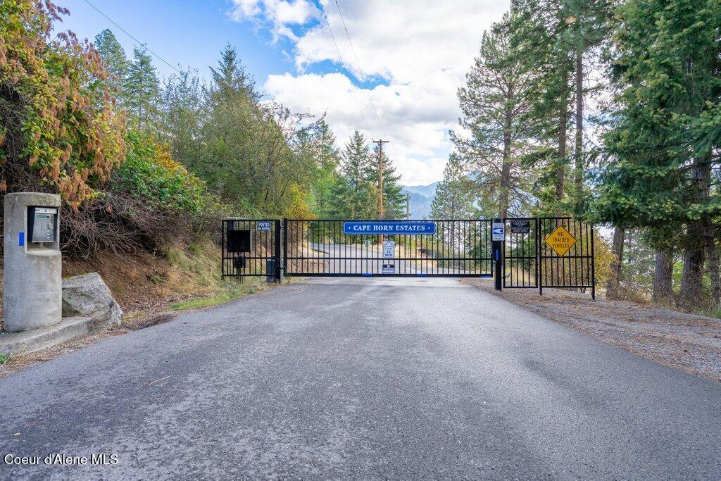 762 Glacier Loop Road Athol, ID 83801 - Photo 12 of 21 001-762GlacierLoopRoad-Bayview-ID-83803-