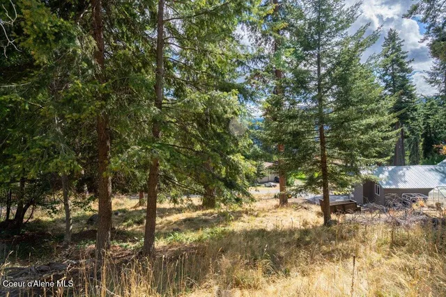 $159,900 | 762 Glacier Loop Road, Athol, ID 83801