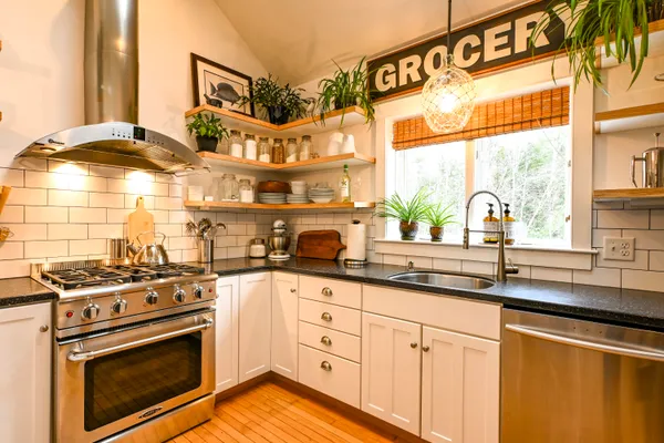 $699,000 | 20 Fenderson Road, Saco, ME 04072