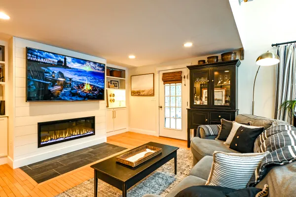 $699,000 | 20 Fenderson Road, Saco, ME 04072