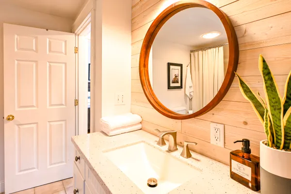 $699,000 | 20 Fenderson Road, Saco, ME 04072