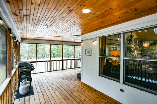 $699,000 | 20 Fenderson Road, Saco, ME 04072