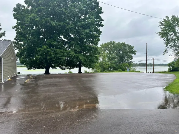 $595,000 | 240 Highway 35, Alma, WI 54610