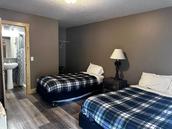 $595,000 | 240 Highway 35, Alma, WI 54610