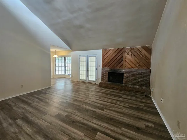 $1,750 | 4417 Eastpointe Drive, Pensacola, FL 32514