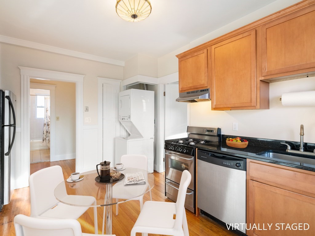 6 R Hazel Terrace, Unit 9 Salem, MA 01970 - Photo 7 of 13 Gallery Image 7