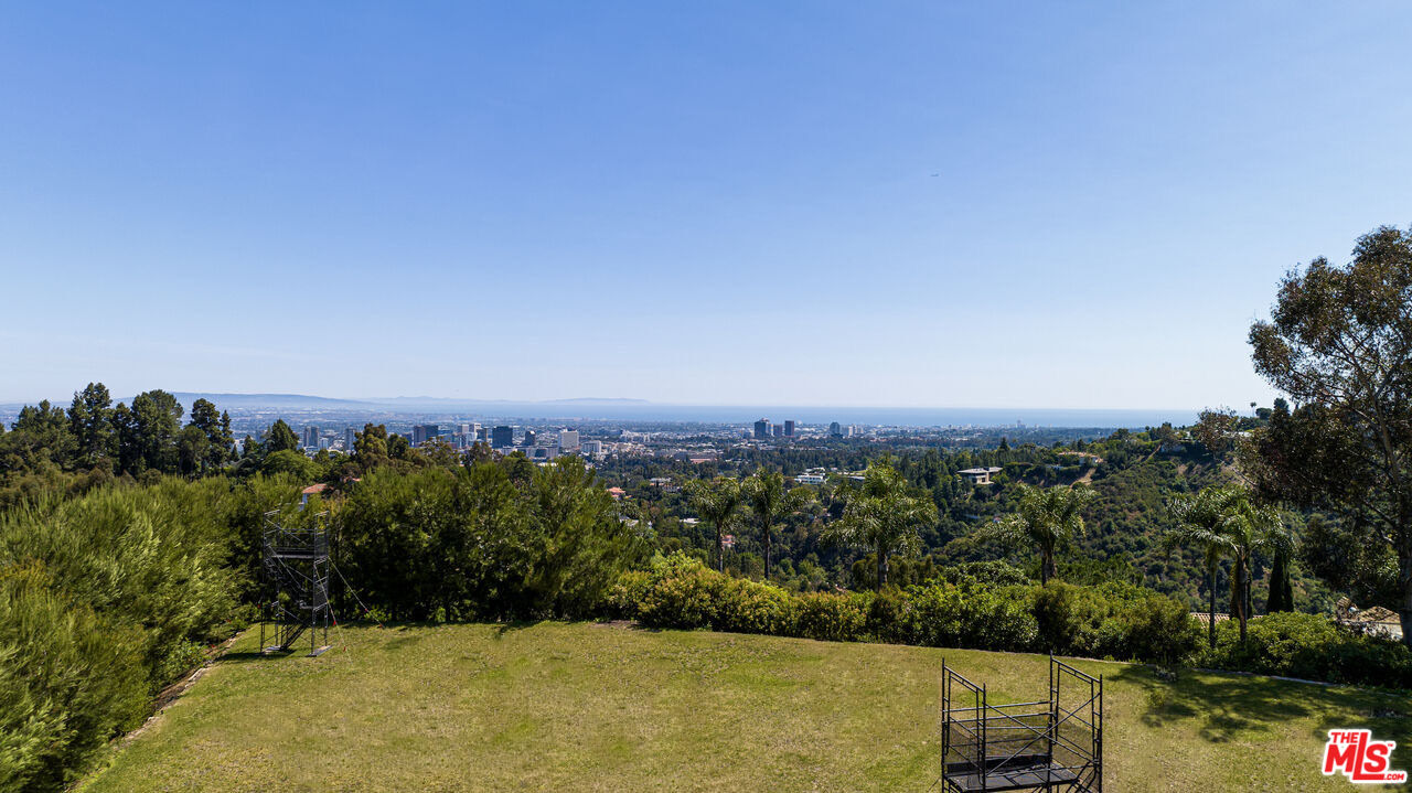 1001 Bel Air Road Los Angeles, CA 90077 - Photo 21 of 22 a view of a city