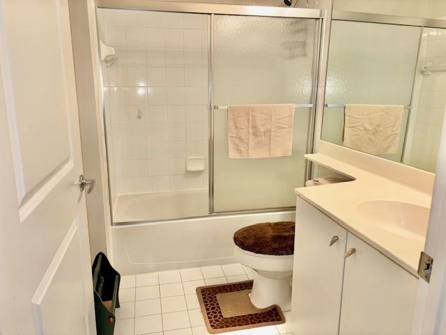 5880 West Sample Road, Unit 105 Coral Springs, FL 33067 - Photo 10 of 23 a bathroom with a shower and a sink