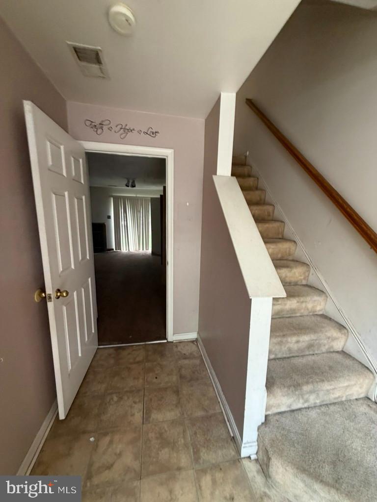 9540 Branchleigh Road Randallstown, MD 21133 - Photo 7 of 39