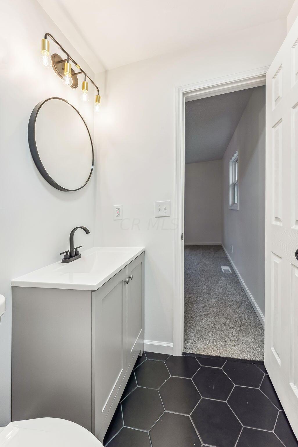 4256 Maize Road Columbus, OH 43224 - Photo 14 of 20 WOW!