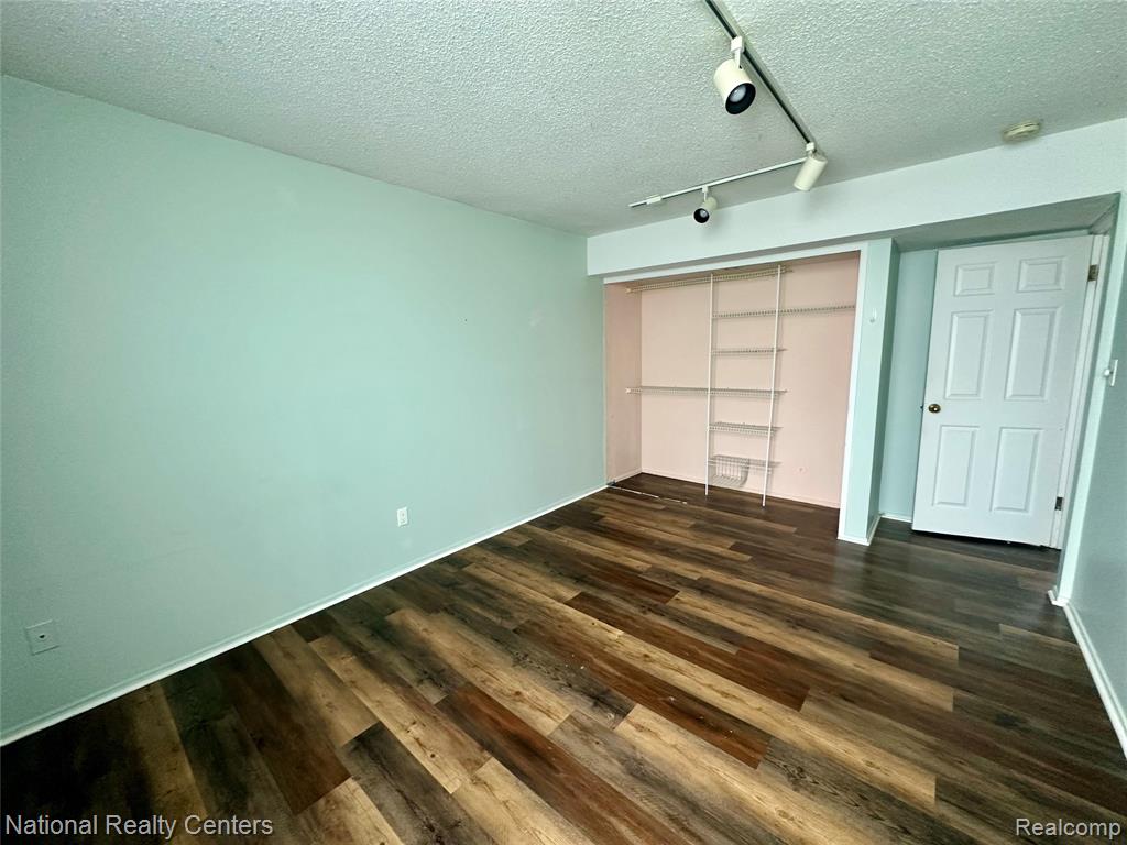 1744 Grove Road, Unit A101 Ypsilanti, MI 48198 - Photo 15 of 30