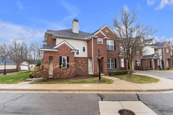 $325,000 | 331 Scio Village Court, Unit 173, Ann Arbor, MI 48103