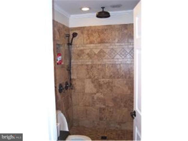 20 Indian Red Road Levittown, PA 19057 - Photo 19 of 25 Bathroom