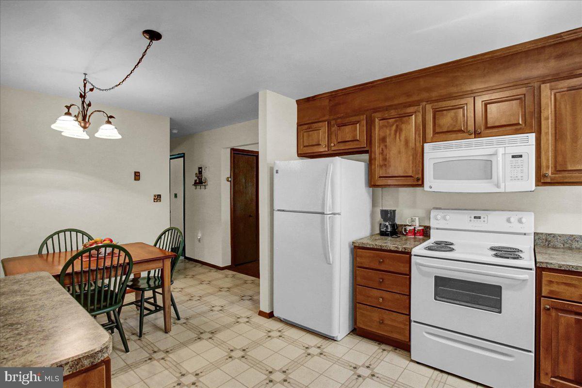 1117 Maple Grove Road Mohnton, PA 19540 - Photo 7 of 56 Gallery Image 7