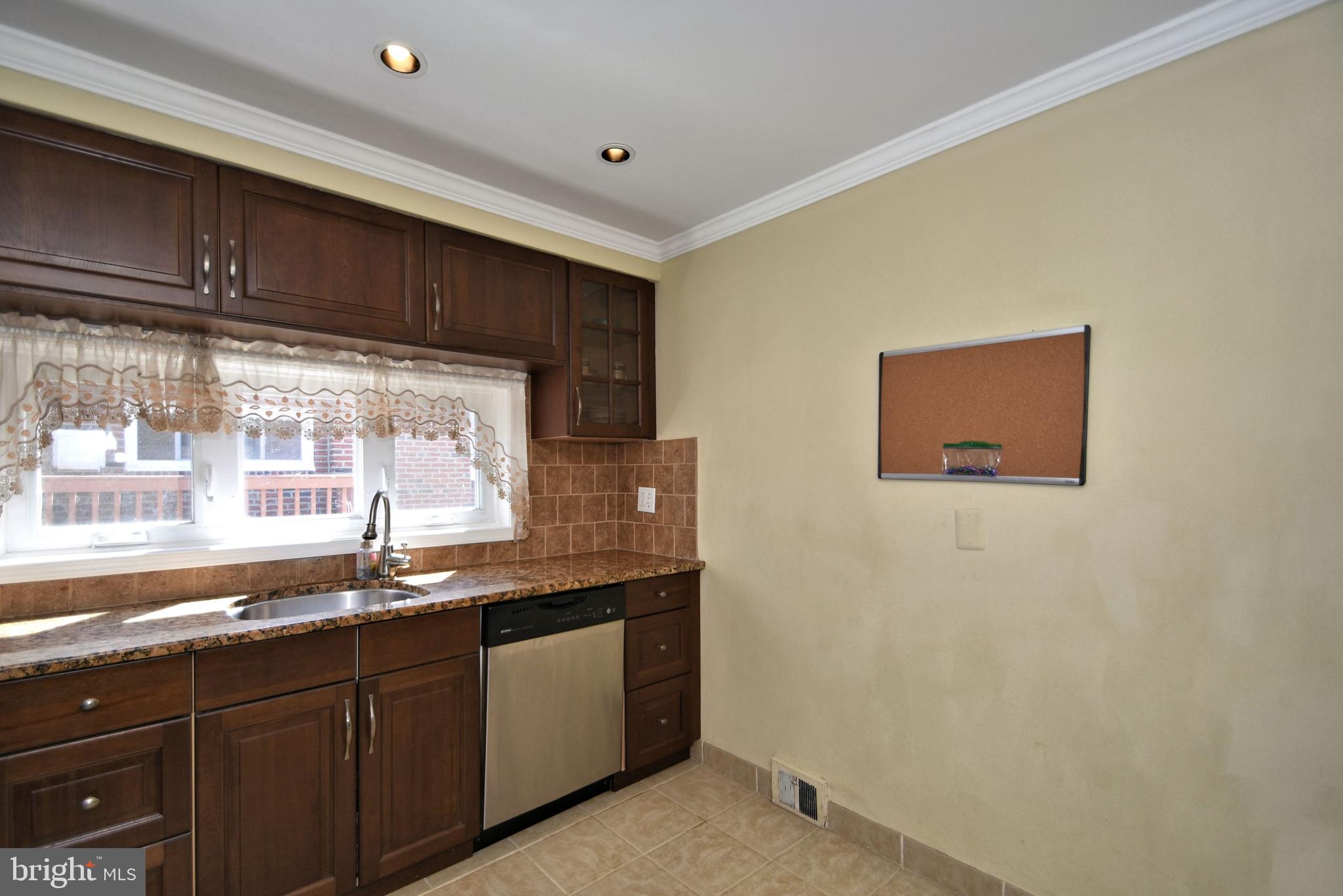 8909 Blue Grass Road Philadelphia, PA 19152 - Photo 21 of 58 Gallery Image 21