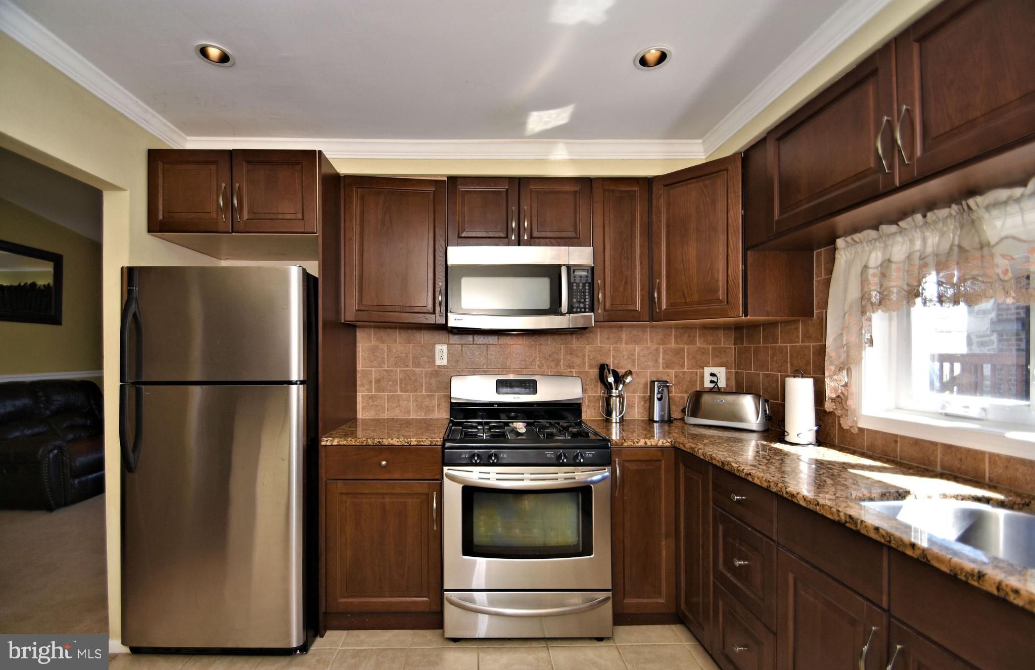 8909 Blue Grass Road Philadelphia, PA 19152 - Photo 23 of 58 Gallery Image 23