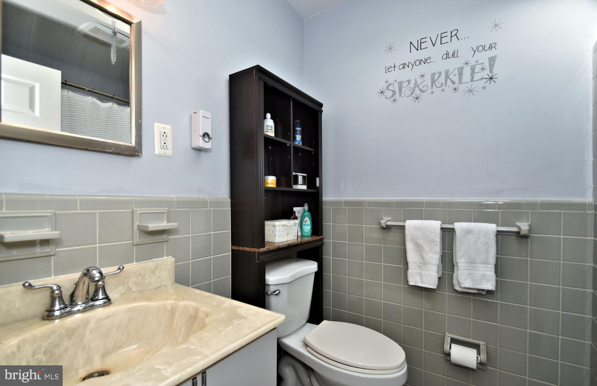 8909 Blue Grass Road Philadelphia, PA 19152 - Photo 38 of 58 main bath