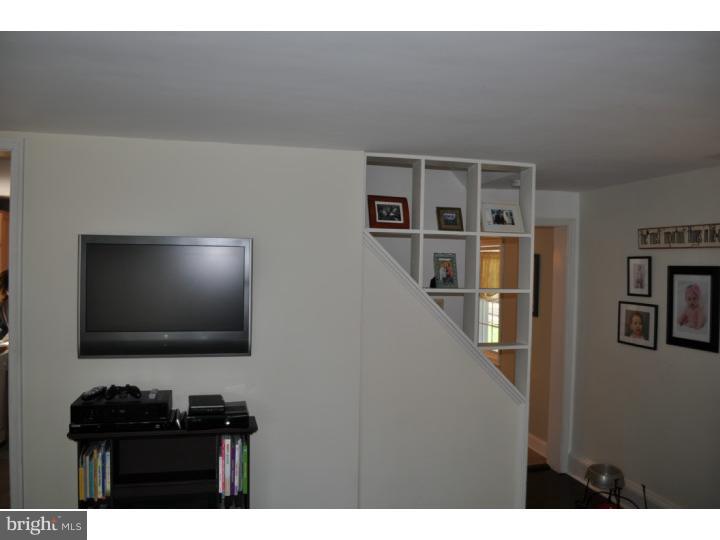 305 Garth Road Oreland, PA 19075 - Photo 11 of 22 Gallery Image 11