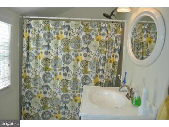 305 Garth Road Oreland, PA 19075 - Photo 16 of 22 Gallery Image 16