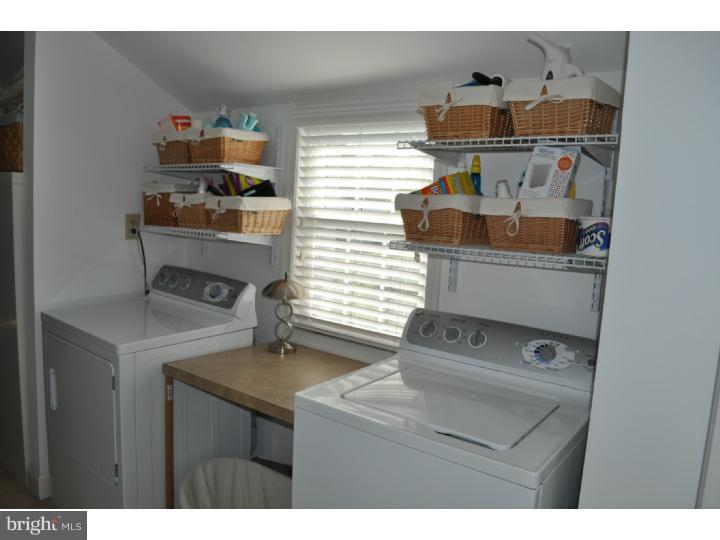 305 Garth Road Oreland, PA 19075 - Photo 17 of 22 Gallery Image 17