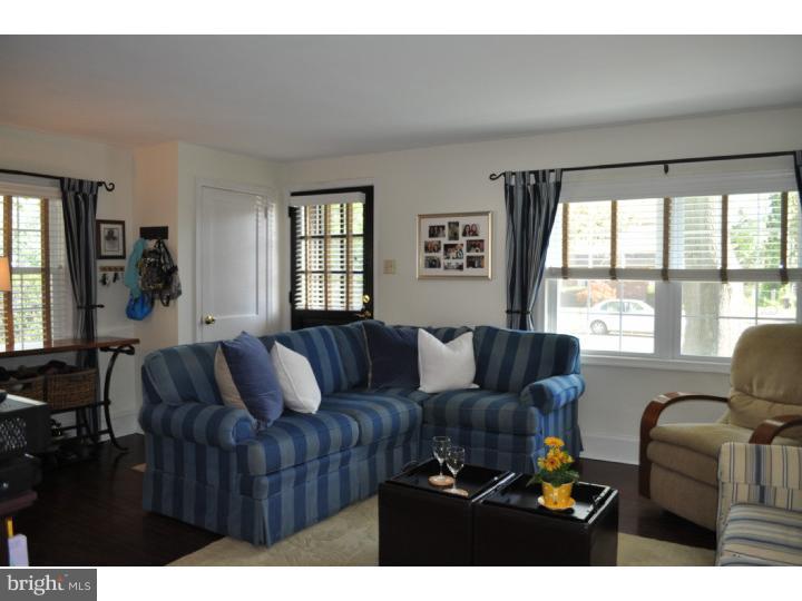 305 Garth Road Oreland, PA 19075 - Photo 5 of 22 Gallery Image 5