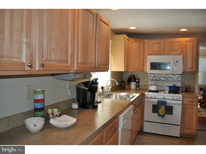 305 Garth Road Oreland, PA 19075 - Photo 6 of 22 Gallery Image 6